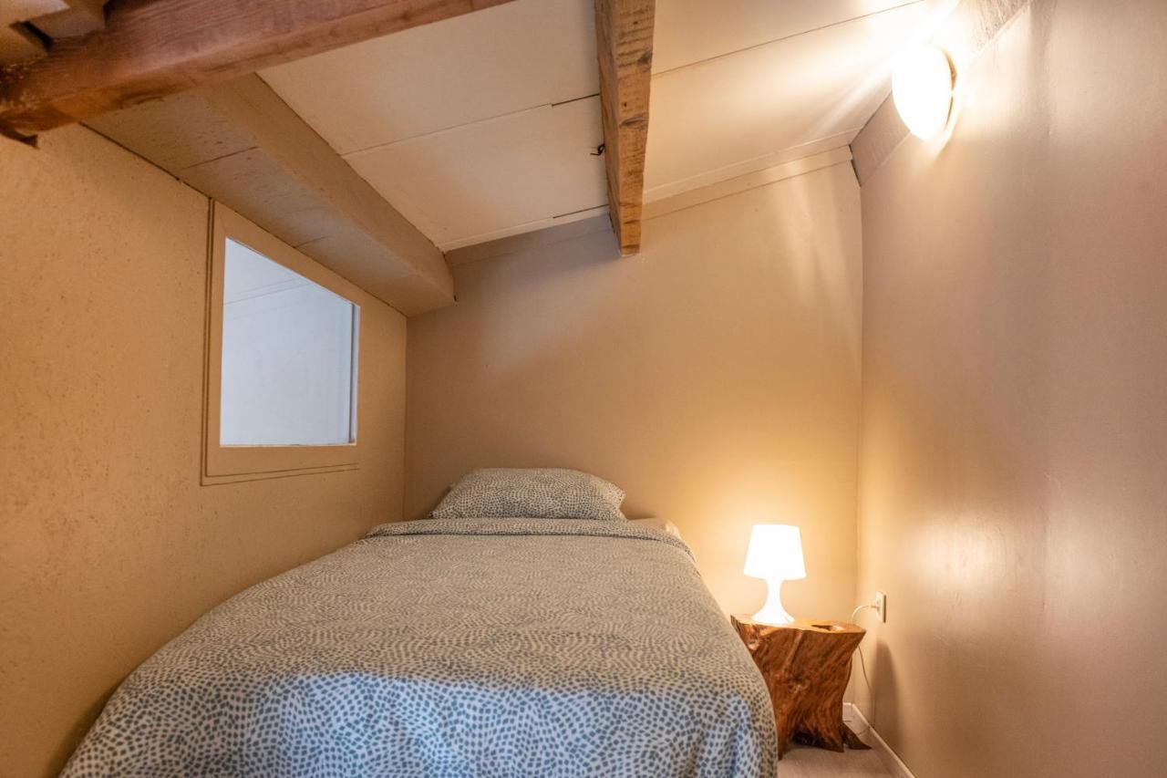 De Smishoeve Met Kinderpret, Dieren En Wellness Heers ภายนอก รูปภาพ